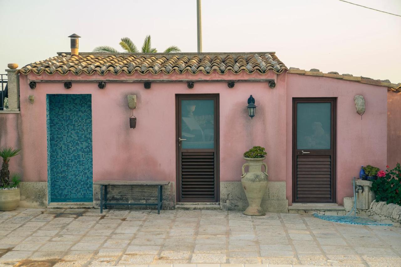 Dependance In Villa Con Piscina Ragusa Exterior foto
